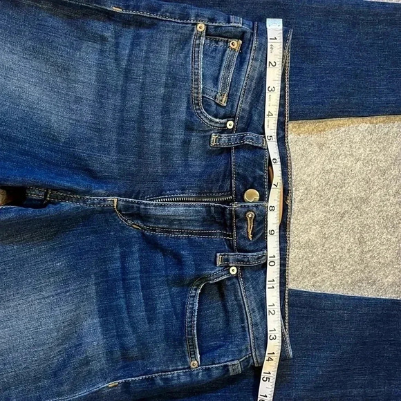 Joe's Jeans, The Icon Mid Rise Skinny. Size 26. - Picture 12 of 13